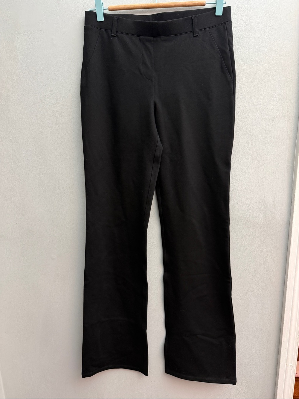 *New* Quince Ultra Stretch Ponte Bootcut Pant, Size Medium